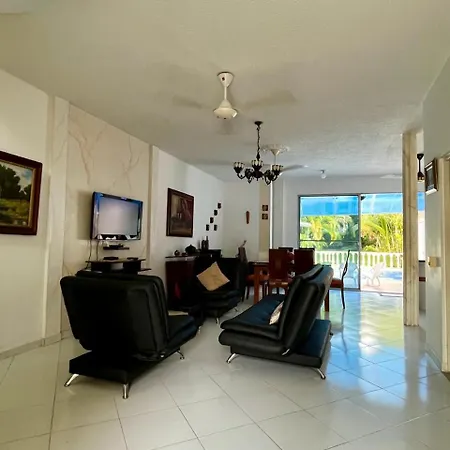 Hermosa Casa Quinta Vacacional Melgar Exterior photo